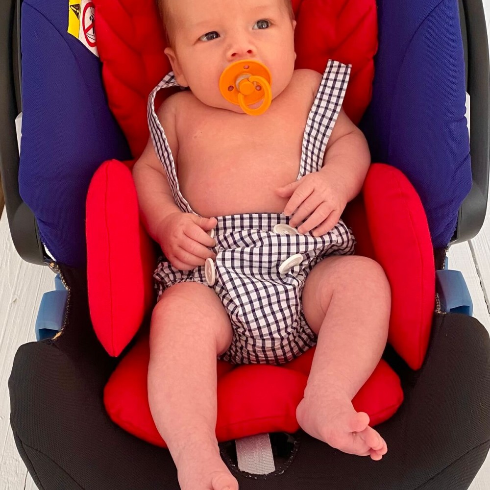 Kırmızı Melek Kanatlı Mama Sandalyesi Minderi - Çift Taraflı